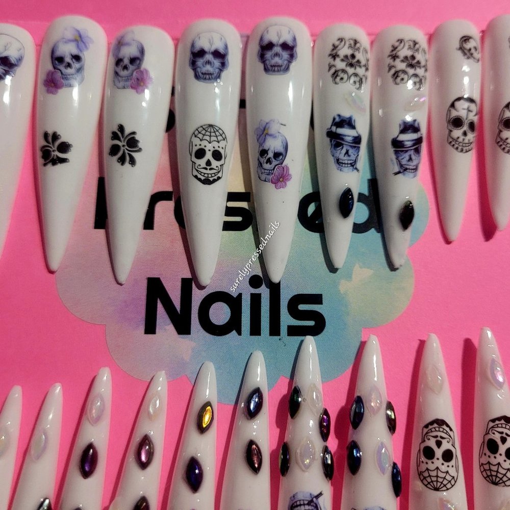 White 3xl Stiletto Skull Design Press on Nails Set Halloween